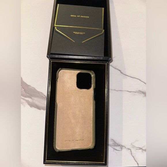 Ideal of Sweden phone case Iphone - Picture 3 of 3